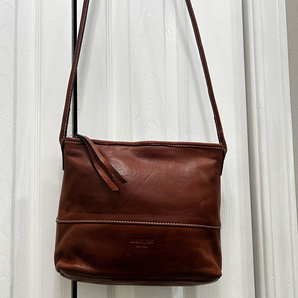 Margot Brown Leather Crossbody Bag Purse zip top pockets inside